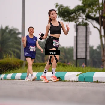 Runner Photo 7534701