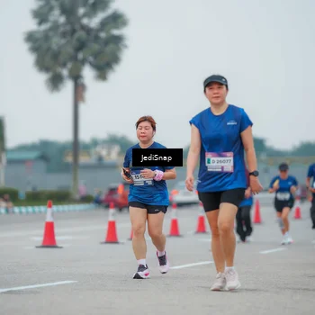 Runner Photo 7534702
