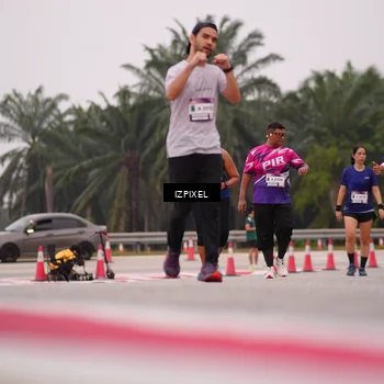 Runner Photo 7534725