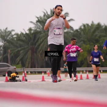Runner Photo 7534728
