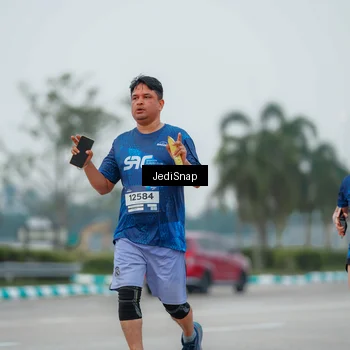 Runner Photo 7534735