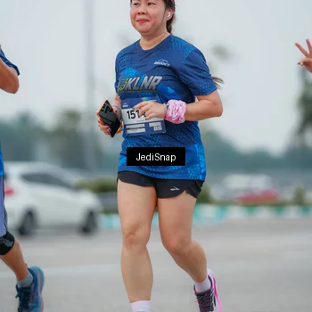 Runner Photo 7534745