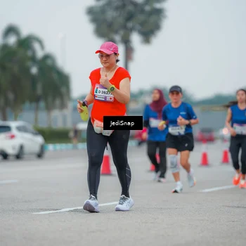 Runner Photo 7534764