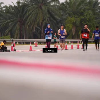 Runner Photo 7534768