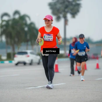 Runner Photo 7534772