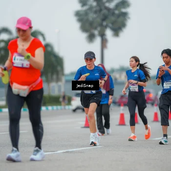 Runner Photo 7534780
