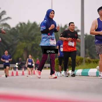 Runner Photo 7534788
