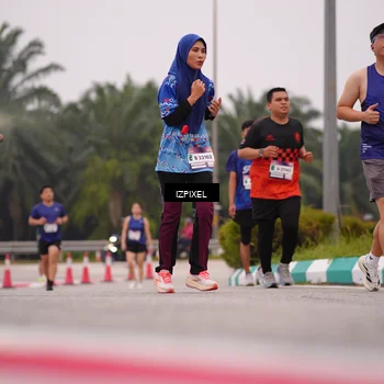 Runner Photo 7534789