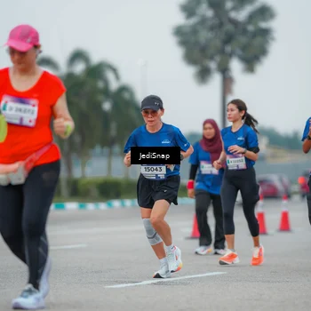 Runner Photo 7534793