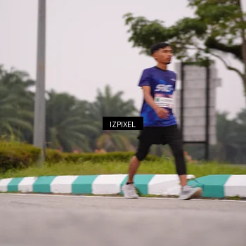 Runner Photo 7534814
