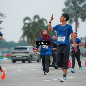 Runner Photo 7534823
