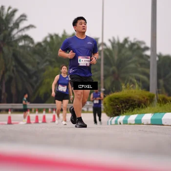 Runner Photo 7534824