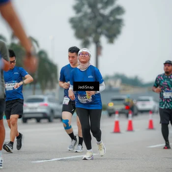 Runner Photo 7534849