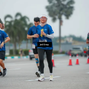 Runner Photo 7534862
