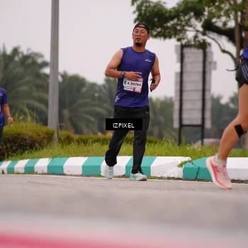 Runner Photo 7534874