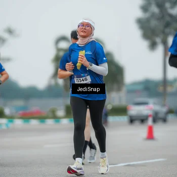 Runner Photo 7534875