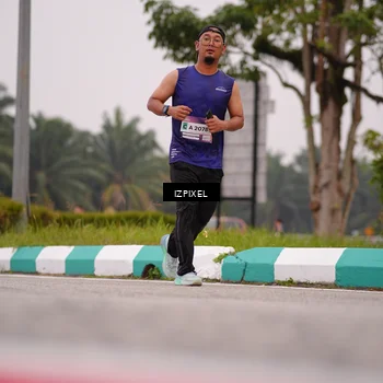 Runner Photo 7534884