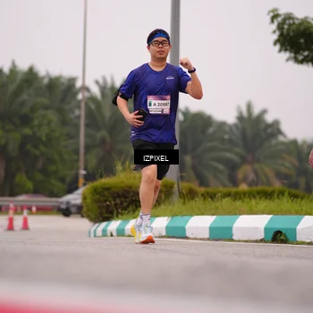 Runner Photo 7534918