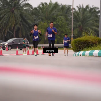 Runner Photo 7534944