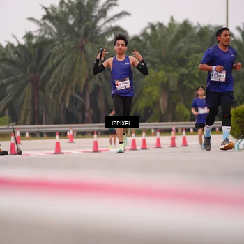 Runner Photo 7534981