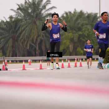 Runner Photo 7534982