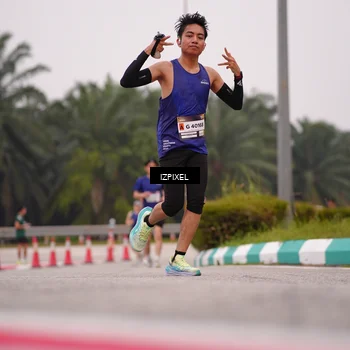 Runner Photo 7534994