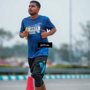 Runner Photo 7535011
