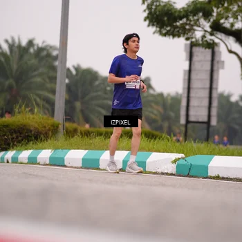 Runner Photo 7535018
