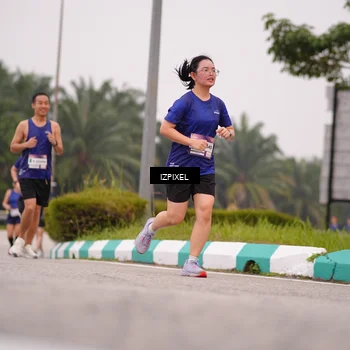 Runner Photo 7535023