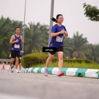 Runner Photo 7535028
