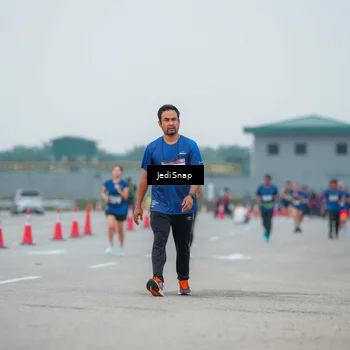 Runner Photo 7535036