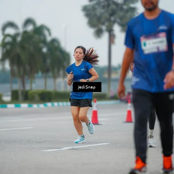 Runner Photo 7535038