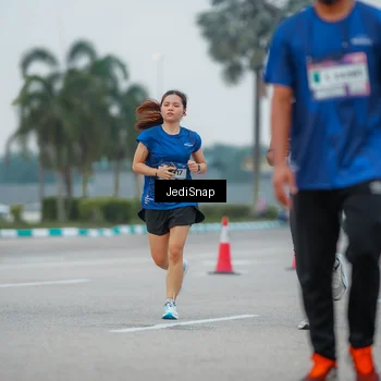 Runner Photo 7535050