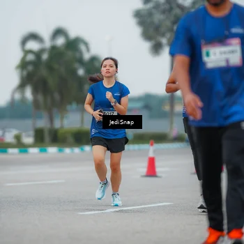 Runner Photo 7535052