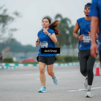 Runner Photo 7535066