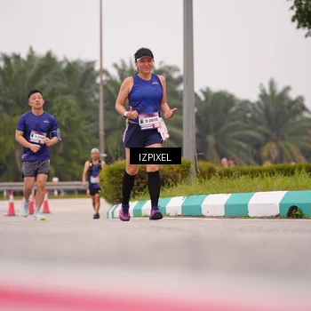 Runner Photo 7535068