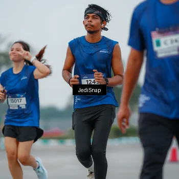 Runner Photo 7535074