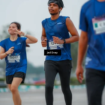 Runner Photo 7535083