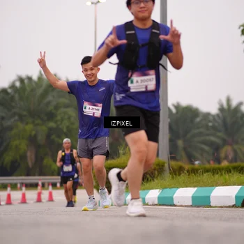 Runner Photo 7535088