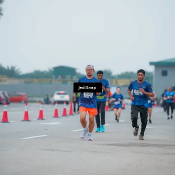 Runner Photo 7535102