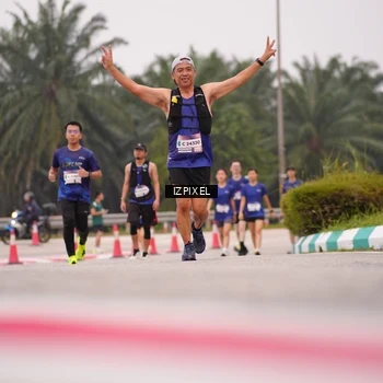 Runner Photo 7535116