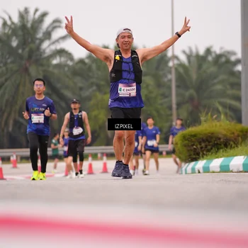 Runner Photo 7535123