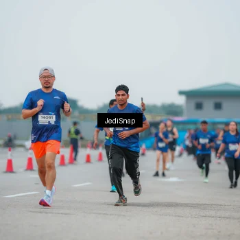 Runner Photo 7535130