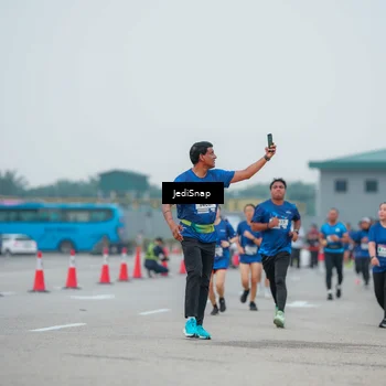 Runner Photo 7535132