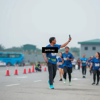 Runner Photo 7535140