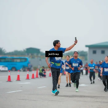 Runner Photo 7535142