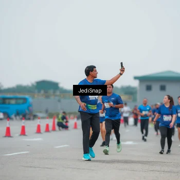 Runner Photo 7535156