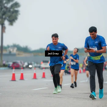 Runner Photo 7535178