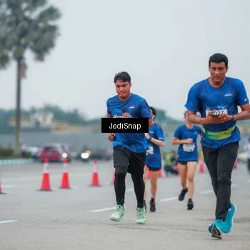 Runner Photo 7535182