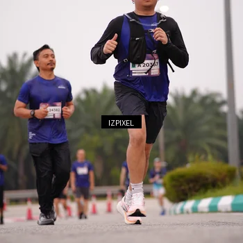 Runner Photo 7535190